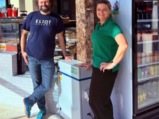 ELIoT battery installed at Six Fifty Sips, Port Melbourne